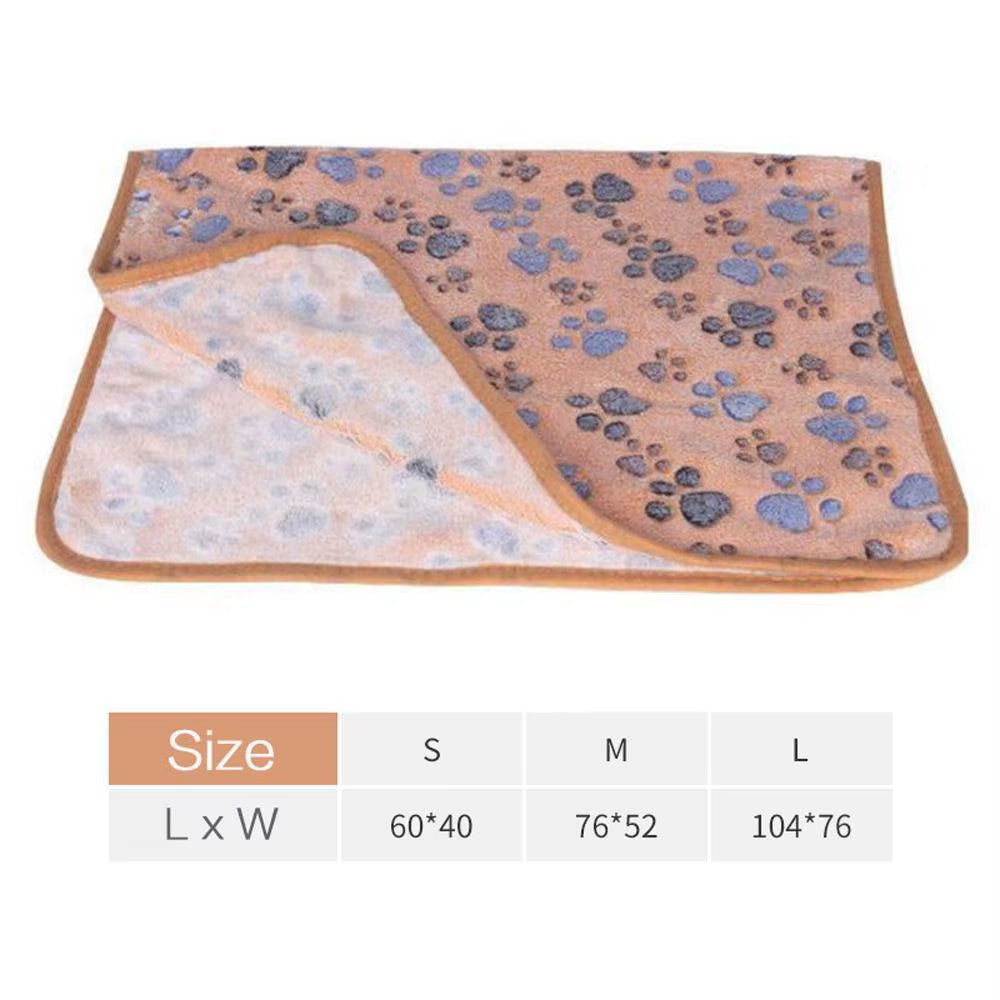 Premium Plush Pet Blanket with Adorable Cartoon Design - Cozy and Warm Mat for Cats and Dogs